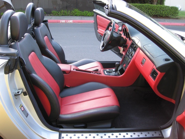 2000 Mercedes-Benz SLK230/4Cyl SuperCharged / HardTop Convertible   - Photo 20 - Portland, OR 97217