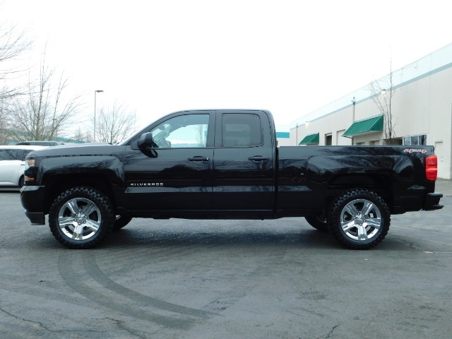 2016 Chevrolet Silverado 1500 Double Cab 4-Door / 4X4 / 8Cyl 5.3L / ONLY 16K MI   - Photo 3 - Portland, OR 97217