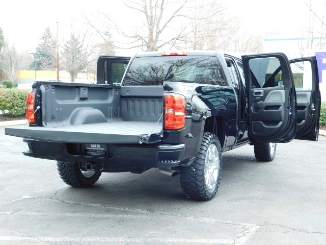 2016 Chevrolet Silverado 1500 Double Cab 4-Door / 4X4 / 8Cyl 5.3L / ONLY 16K MI   - Photo 35 - Portland, OR 97217