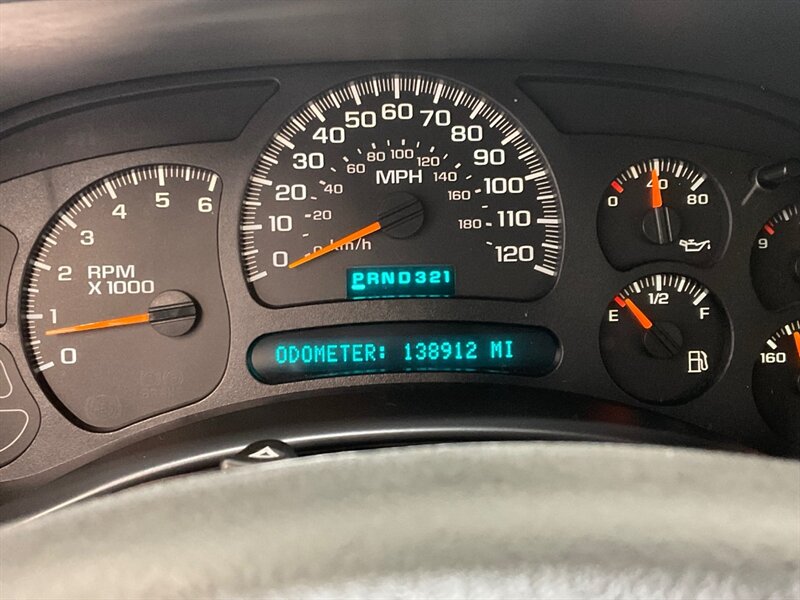 2005 Chevrolet Silverado 1500 LS Crew Cab 6.0L V8 / SHORT BED / ZERO RUST - Photo 48 - Gladstone, OR 97027