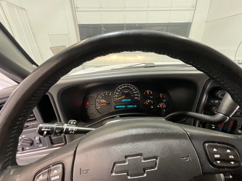 2005 Chevrolet Silverado 1500 LS Crew Cab 6.0L V8 / SHORT BED / ZERO RUST - Photo 42 - Gladstone, OR 97027