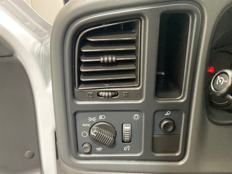 2005 Chevrolet Silverado 1500 LS Crew Cab 6.0L V8 / SHORT BED / ZERO RUST - Photo 19 - Gladstone, OR 97027
