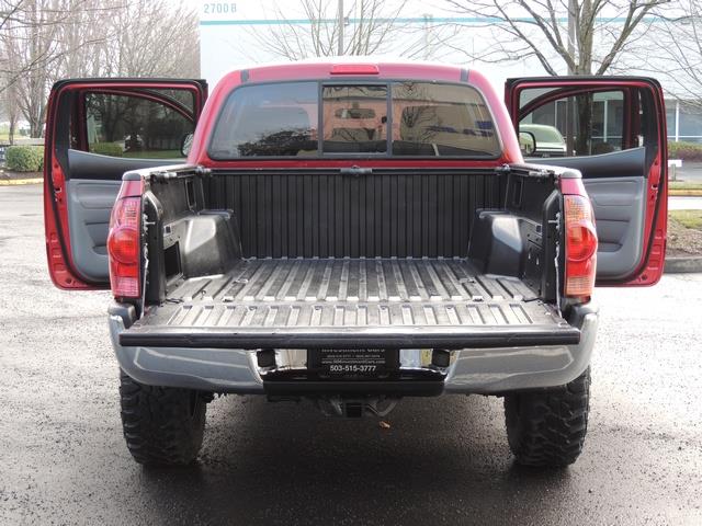 2007 Toyota Tacoma V6 V6 4dr Double Cab / 6-SPEED MANUAL / LIFTED   - Photo 24 - Portland, OR 97217