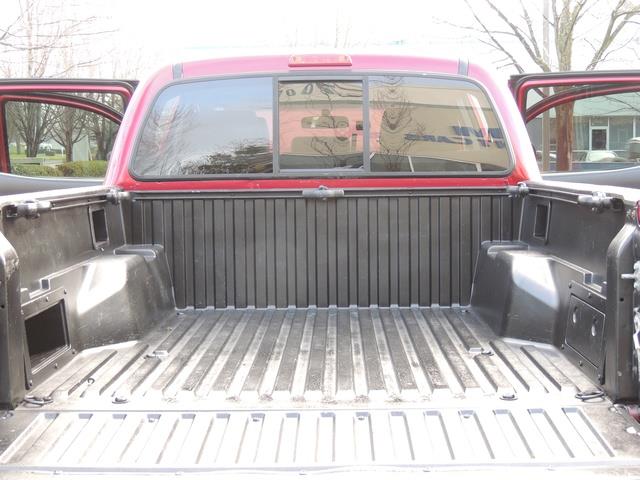 2007 Toyota Tacoma V6 V6 4dr Double Cab / 6-SPEED MANUAL / LIFTED   - Photo 28 - Portland, OR 97217