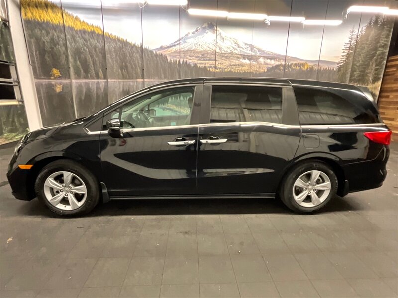 2018 Honda Odyssey EX-L MiniVan / 8-Passenger /NEW TIRES/ 36,000 MILE  LOCAL OREGON VAN / LIKE NEW CONDITION / Leather & Sunroof - Photo 3 - Gladstone, OR 97027