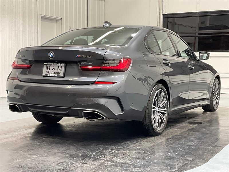 2020 BMW M340i xDrive AWD / M-Sport Pkg / ONLY 14,000 MILES  / Leather heated seats - Photo 8 - Gladstone, OR 97027