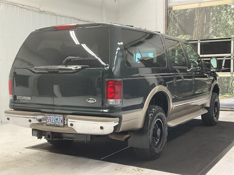 2002 Ford Excursion Limited 4WD / 7.3L DIESEL / LIFTED w. NEW TIRES  / LOCAL SUV / RUST FREE / LIFTED w. BRAND NEW 33 " MUD TIRES / Leather & Heated Seats / 3RD ROW SEAT - Photo 5 - Gladstone, OR 97027