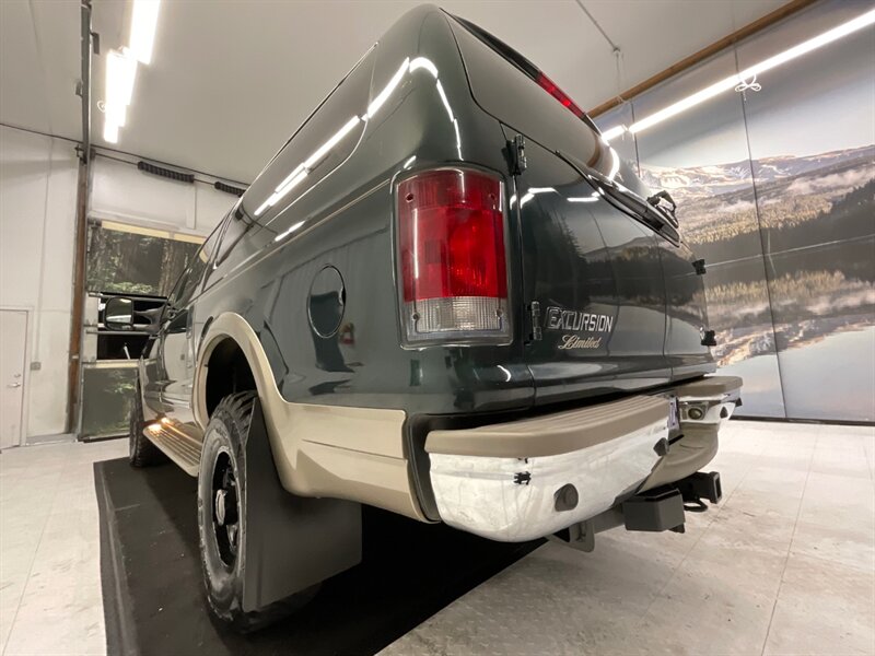 2002 Ford Excursion Limited 4WD / 7.3L DIESEL / LIFTED w. NEW TIRES  / LOCAL SUV / RUST FREE / LIFTED w. BRAND NEW 33 " MUD TIRES / Leather & Heated Seats / 3RD ROW SEAT - Photo 26 - Gladstone, OR 97027