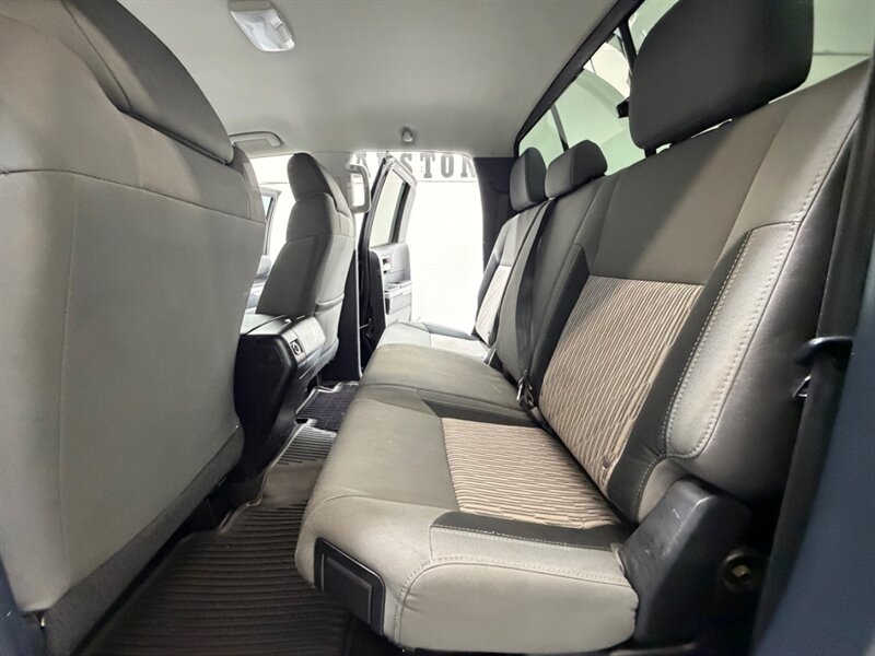 2014 Toyota Tundra SR5 4X4 / 5.7L V8 / NAV / BACKUP CAM / LIFTED / LOCAL OREGON TRUCK / RUST FREE - Photo 13 - Gladstone, OR 97027