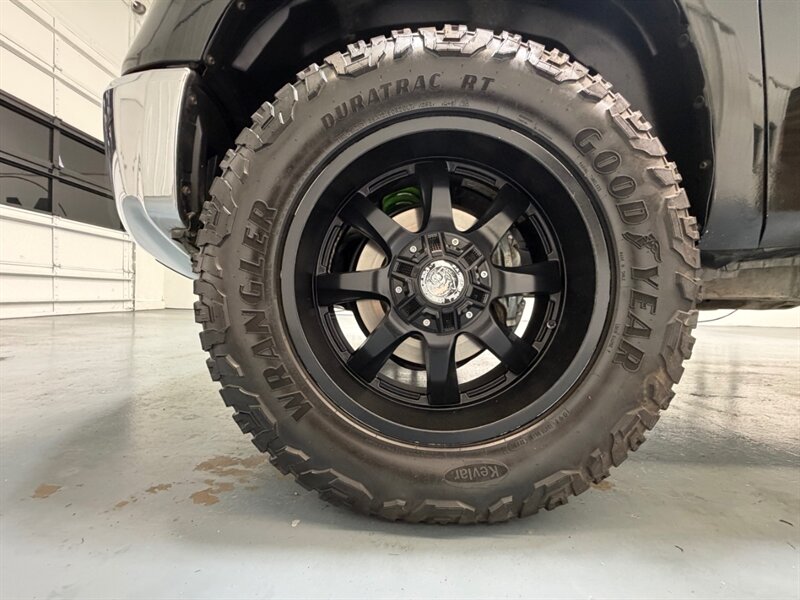2014 Toyota Tundra SR5 4X4 / 5.7L V8 / NAV / BACKUP CAM / LIFTED / LOCAL OREGON TRUCK / RUST FREE - Photo 23 - Gladstone, OR 97027