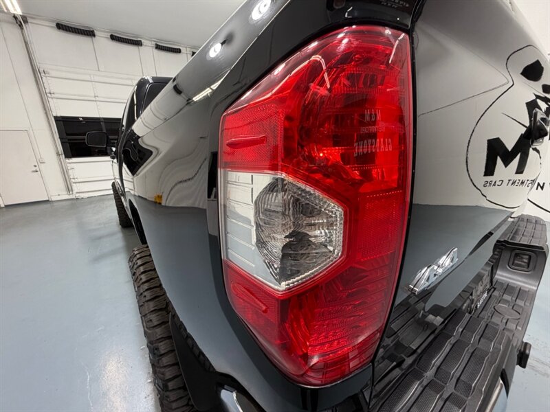 2014 Toyota Tundra SR5 4X4 / 5.7L V8 / NAV / BACKUP CAM / LIFTED / LOCAL OREGON TRUCK / RUST FREE - Photo 45 - Gladstone, OR 97027