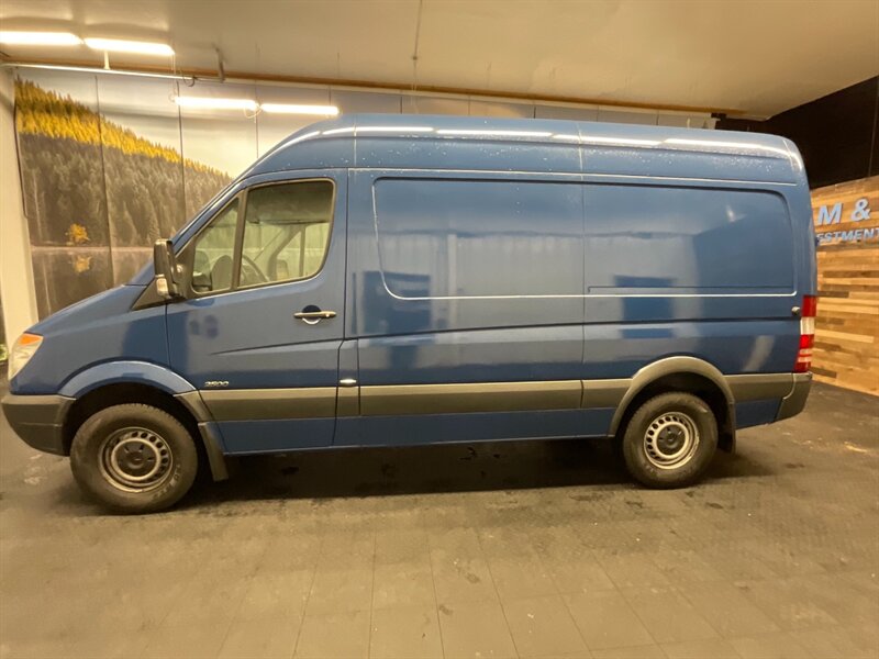 2011 Mercedes-Benz Sprinter Cargo 2500  144 " WB / HIGH ROOF / BACKUP CAMERA / TOWING PACKAGE / ONLY 92,000 MILES - Photo 3 - Gladstone, OR 97027