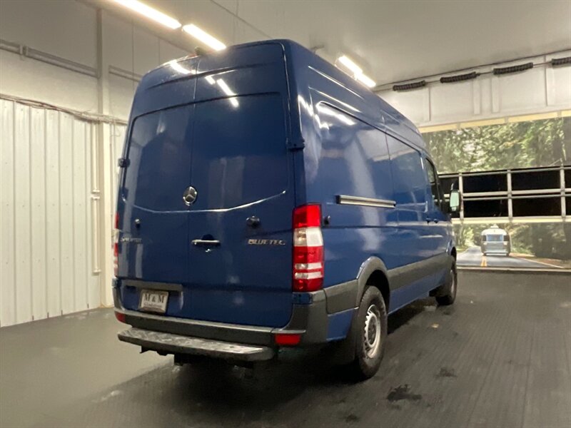 2011 Mercedes-Benz Sprinter Cargo 2500  144 " WB / HIGH ROOF / BACKUP CAMERA / TOWING PACKAGE / ONLY 92,000 MILES - Photo 8 - Gladstone, OR 97027