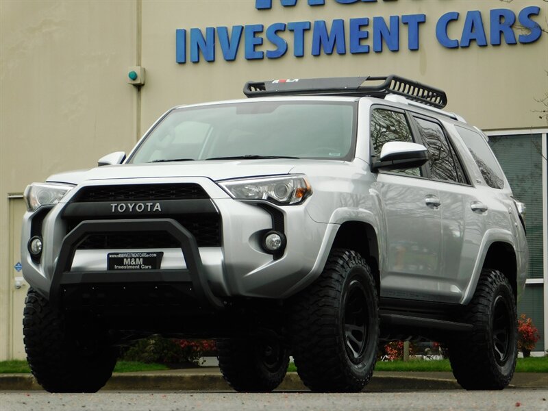 2018 Toyota 4Runner SR5 4X4 / Navi / Camera / NEW LIFT WHEELS TIRES   - Photo 50 - Portland, OR 97217