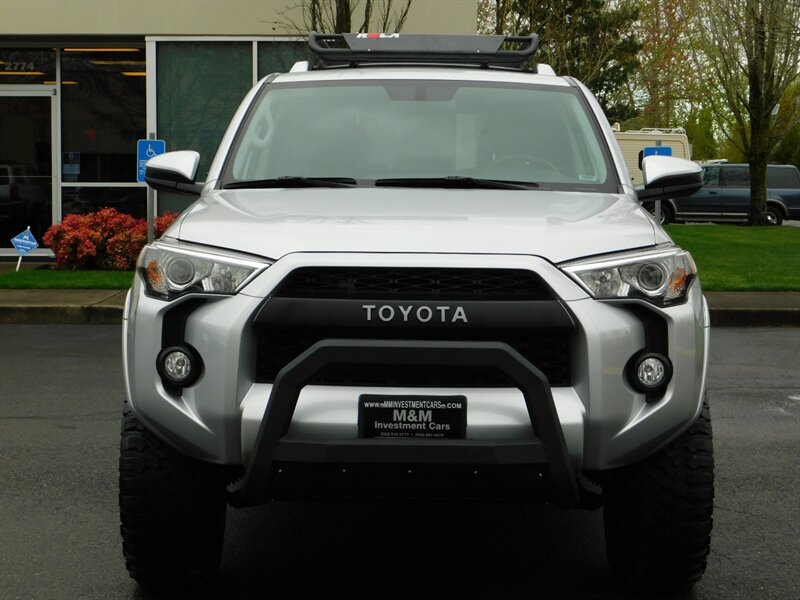 2018 Toyota 4Runner SR5 4X4 / Navi / Camera / NEW LIFT WHEELS TIRES   - Photo 5 - Portland, OR 97217