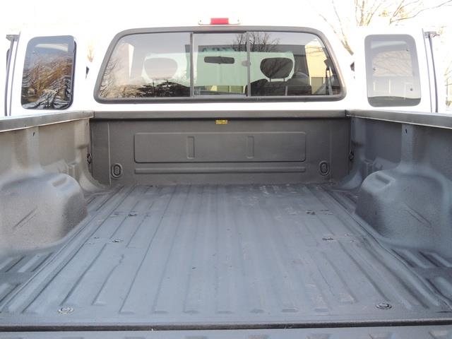 2002 Ford F-250 Super Duty XLT / 4X4 / 7.3L DIESEL / LIFTED   - Photo 28 - Portland, OR 97217