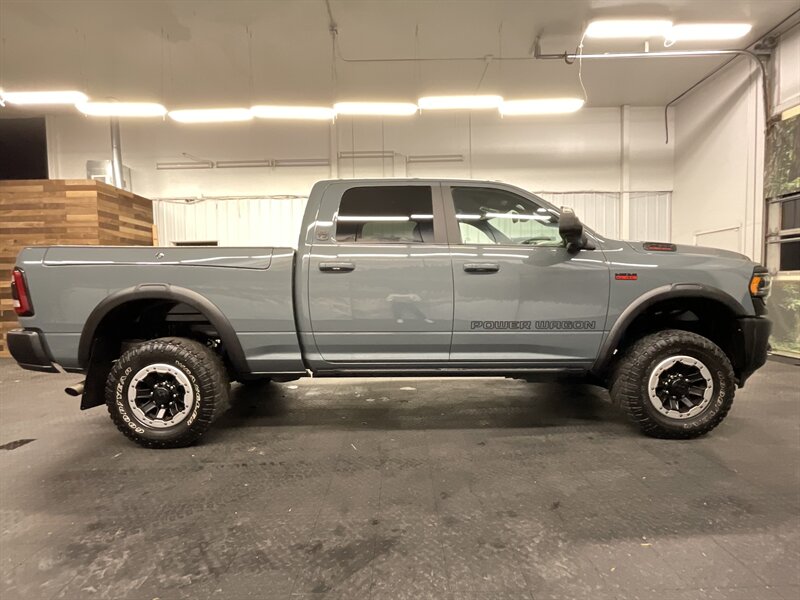 2021 RAM 2500 Power Wagon Crew Cab 4X4 / 6.4L V8 / 13,000 MILES  75th Anniversary Edition / LOCAL TRUCK / SHARP & CLEAN !! - Photo 4 - Gladstone, OR 97027