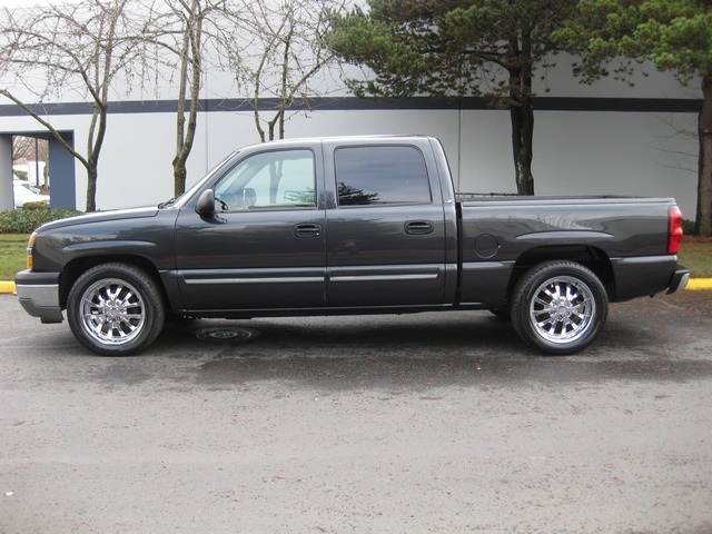 2005 Chevrolet Silverado 1500 LS/4Dr/ 20 " Rims & tires   - Photo 2 - Portland, OR 97217