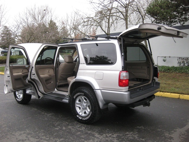 1999 Toyota 4Runner Limited 4WD Differential Locks/ Leather / PRISTINE