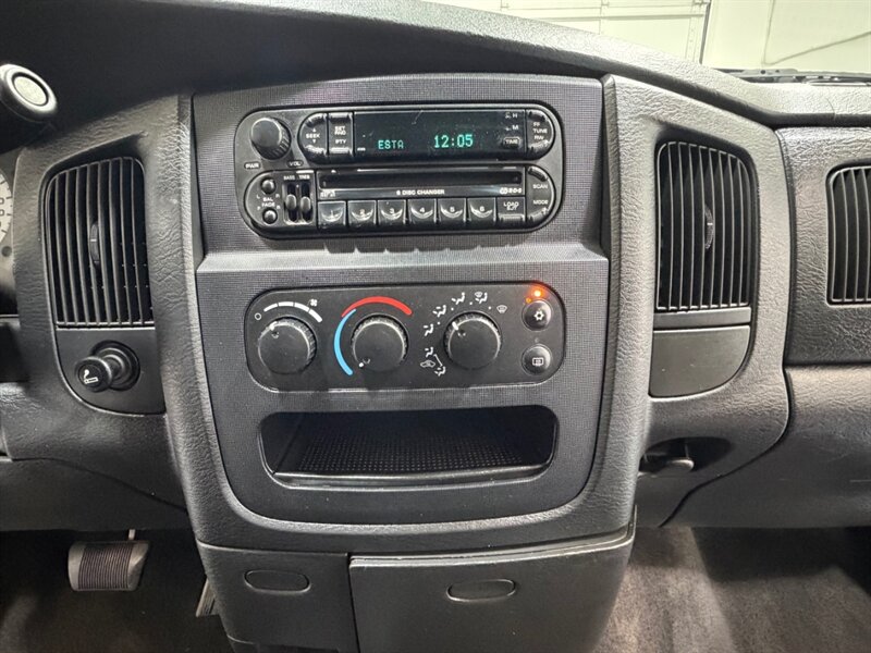 2003 Dodge Ram 1500 SLT 4X4 5.7L / QUAD CAB / SHORT BED /ONLY 76K Mile / LOW MILES / LOCAL TRUCK - Photo 21 - Gladstone, OR 97027