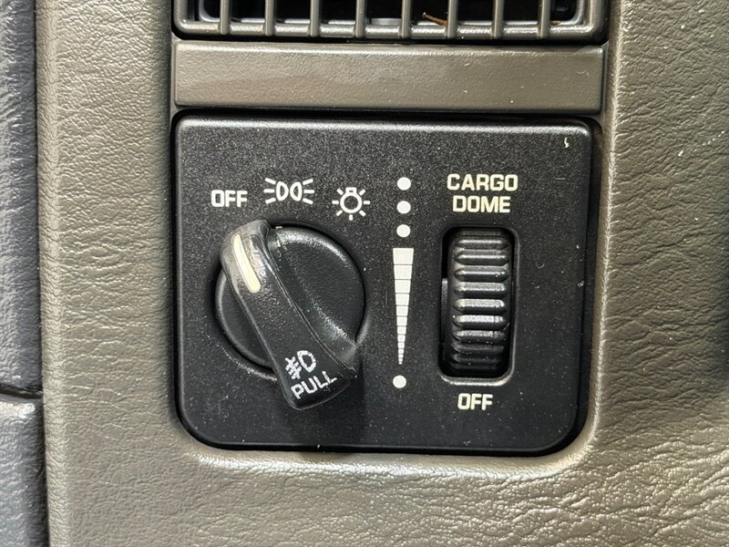 2003 Dodge Ram 1500 SLT 4X4 5.7L / QUAD CAB / SHORT BED /ONLY 76K Mile / LOW MILES / LOCAL TRUCK - Photo 34 - Gladstone, OR 97027