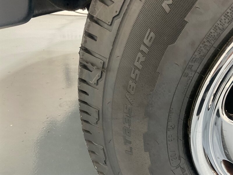 2002 Dodge Ram 3500 SLT Laramie DUALLY 4X4 / 5.9l DIESEL / 94K MILES  / DUALLY / LONG BED / /BRAND NEW SET OF TIRES / Jake Brake / Rear Airbags/ ZERO RUST - Photo 63 - Gladstone, OR 97027