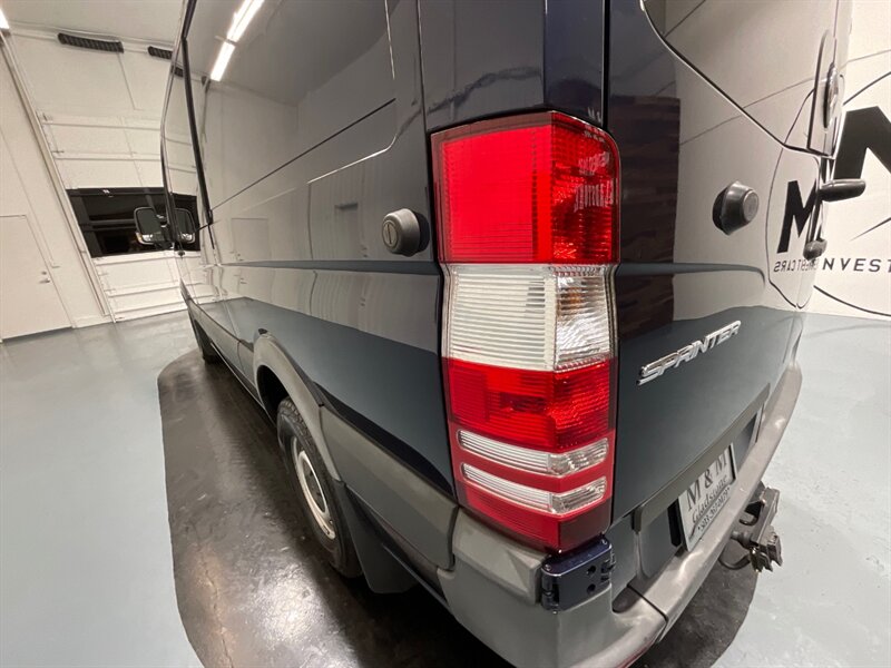 2014 Mercedes-Benz Sprinter Crew 2500 CARGO VAN CREW /4Cyl DIESEL / 68K MILES  / 1-OWNER / 5-Passenger - Photo 26 - Gladstone, OR 97027