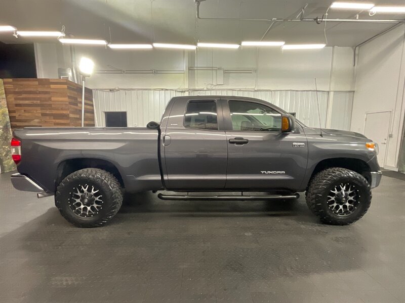 2014 Toyota Tundra SR5 Double Cab 4X4 /   - Photo 4 - Gladstone, OR 97027