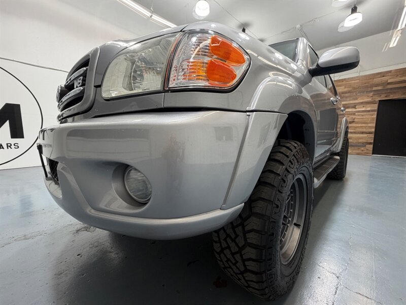 2001 Toyota Sequoia Limited AWD 4.7L / TIMING BELT DOEN / LIFTED / NEW WHEELS & TIRES / ONY 148K Miles - Photo 52 - Gladstone, OR 97027