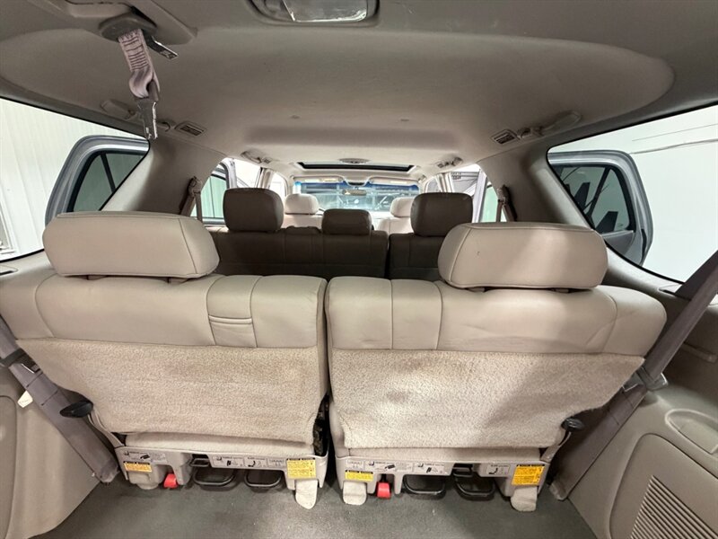 2001 Toyota Sequoia Limited AWD 4.7L / TIMING BELT DOEN / LIFTED / NEW WHEELS & TIRES / ONY 148K Miles - Photo 26 - Gladstone, OR 97027