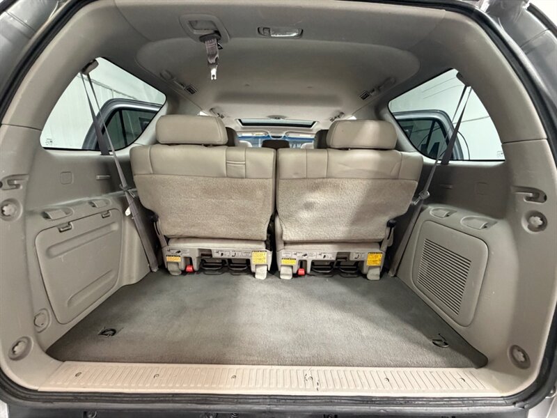 2001 Toyota Sequoia Limited AWD 4.7L / TIMING BELT DOEN / LIFTED / NEW WHEELS & TIRES / ONY 148K Miles - Photo 25 - Gladstone, OR 97027