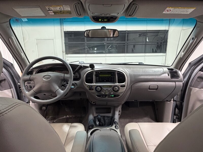 2001 Toyota Sequoia Limited AWD 4.7L / TIMING BELT DOEN / LIFTED / NEW WHEELS & TIRES / ONY 148K Miles - Photo 31 - Gladstone, OR 97027
