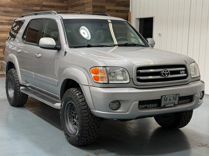 2001 Toyota Sequoia Limited AWD 4.7L / TIMING BELT DOEN / LIFTED / NEW WHEELS & TIRES / ONY 148K Miles - Photo 2 - Gladstone, OR 97027