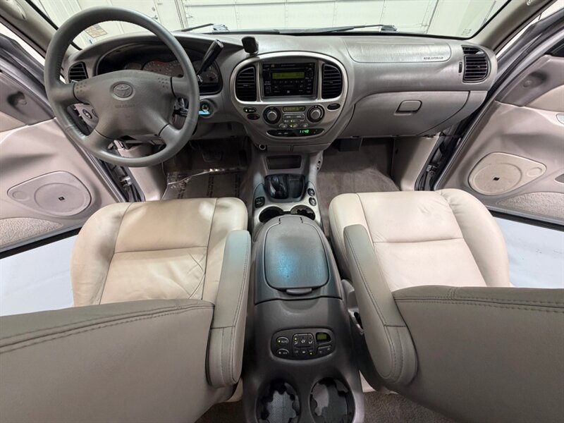 2001 Toyota Sequoia Limited AWD 4.7L / TIMING BELT DOEN / LIFTED / NEW WHEELS & TIRES / ONY 148K Miles - Photo 35 - Gladstone, OR 97027