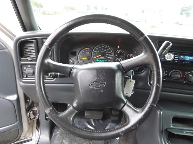 2001 Chevrolet Silverado 2500 LS 4dr Extended Cab LS / 4X4 / 8.1Liter 8Cyl   - Photo 36 - Portland, OR 97217