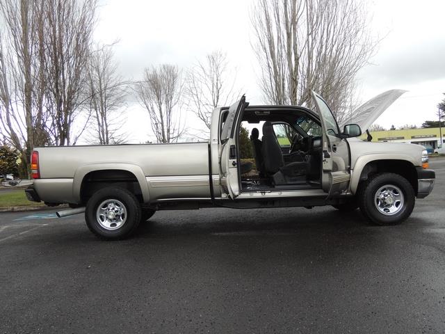 2001 Chevrolet Silverado 2500 LS 4dr Extended Cab LS / 4X4 / 8.1Liter 8Cyl   - Photo 24 - Portland, OR 97217