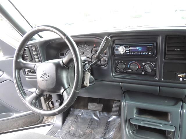 2001 Chevrolet Silverado 2500 LS 4dr Extended Cab LS / 4X4 / 8.1Liter 8Cyl   - Photo 17 - Portland, OR 97217