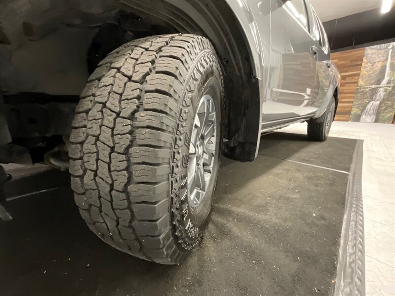 2018 Nissan Frontier 4x4 PRO-4X Crew Cab / Navi & Camera / 53K Miles  / LOCAL OREGON TRUCK / RUST FREE / DIFFERENTIAL LOCKS - Photo 22 - Gladstone, OR 97027