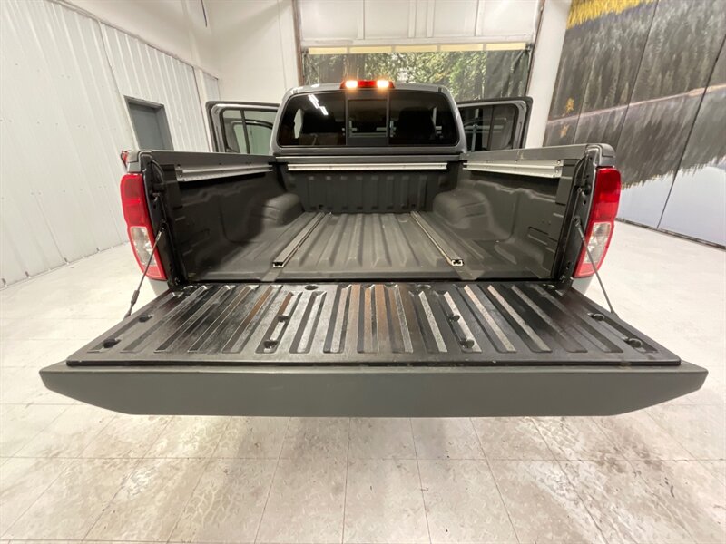 2018 Nissan Frontier 4x4 PRO-4X Crew Cab / Navi & Camera / 53K Miles  / LOCAL OREGON TRUCK / RUST FREE / DIFFERENTIAL LOCKS - Photo 20 - Gladstone, OR 97027