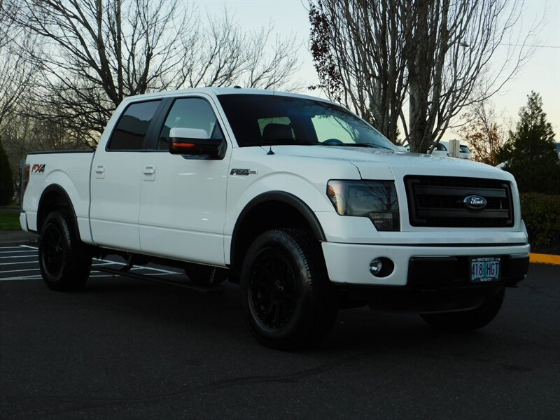 2014 Ford F-150 FX4 Crew Cab 4X4 / 5.0L V8 / LOADED / LIFTED LIFTE   - Photo 2 - Portland, OR 97217