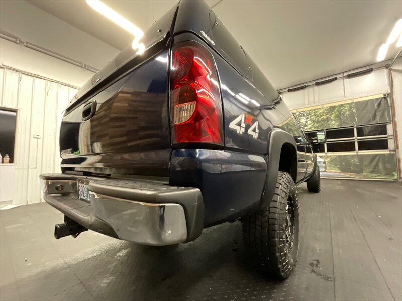 2006 Chevrolet Silverado 2500 LT Crew Cab 4X4 / 6.6L DIESEL /LBZ MOTOR/LONG BED  LOCAL TRUCK / RUST FREE / LIFTED w/ NEW WHEELS & TIRES / ONLY 127,000 MILES - Photo 12 - Gladstone, OR 97027