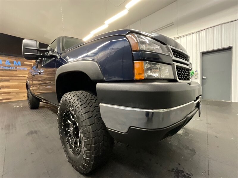 2006 Chevrolet Silverado 2500 LT Crew Cab 4X4 / 6.6L DIESEL /LBZ MOTOR/LONG BED  LOCAL TRUCK / RUST FREE / LIFTED w/ NEW WHEELS & TIRES / ONLY 127,000 MILES - Photo 10 - Gladstone, OR 97027