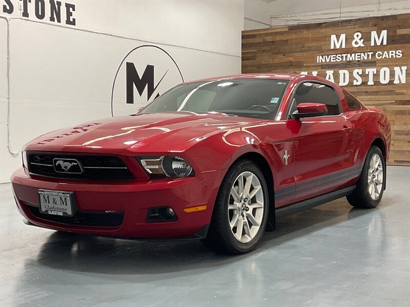 2010 Ford Mustang V6 Premium Coupe / 4.0L V6 /5-SPEED / 47,000 MILES  / Leather Seats - Photo 1 - Gladstone, OR 97027