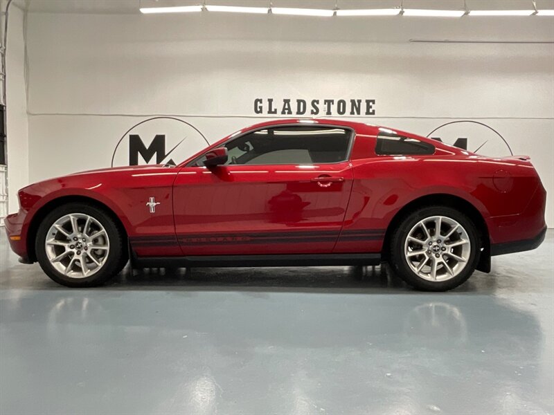 2010 Ford Mustang V6 Premium Coupe / 4.0L V6 /5-SPEED / 47,000 MILES  / Leather Seats - Photo 3 - Gladstone, OR 97027