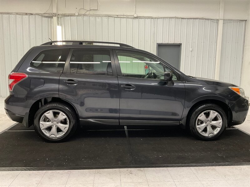 2014 Subaru Forester 2.5i Premium AWD / Heated seats / backup Cam /  / Panoramic Sunroof / LOCAL OREGON CAR / RUST FREE / SHARP & CLEAN / 93,000 MILES - Photo 4 - Gladstone, OR 97027