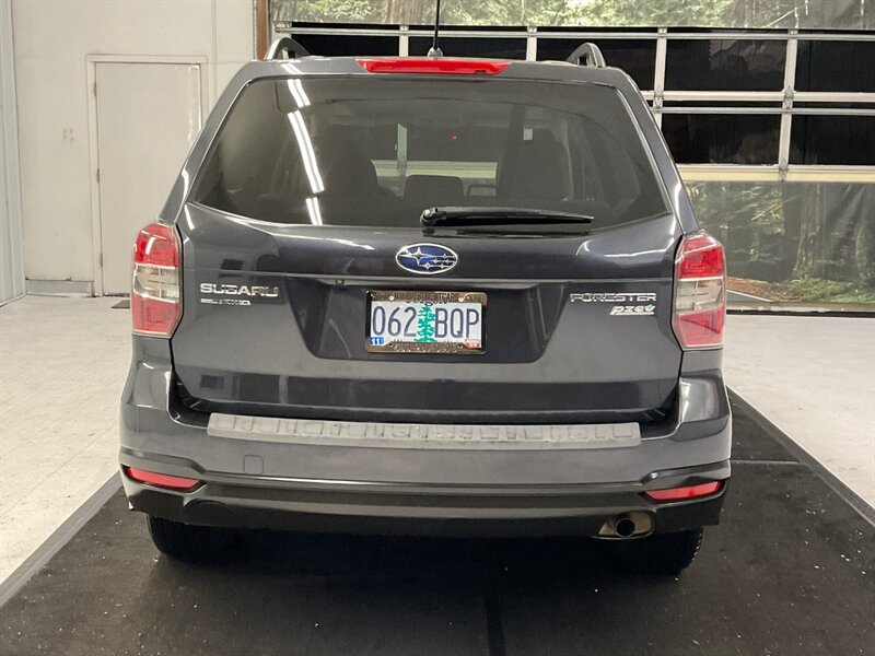 2014 Subaru Forester 2.5i Premium AWD / Heated seats / backup Cam /  / Panoramic Sunroof / LOCAL OREGON CAR / RUST FREE / SHARP & CLEAN / 93,000 MILES - Photo 6 - Gladstone, OR 97027