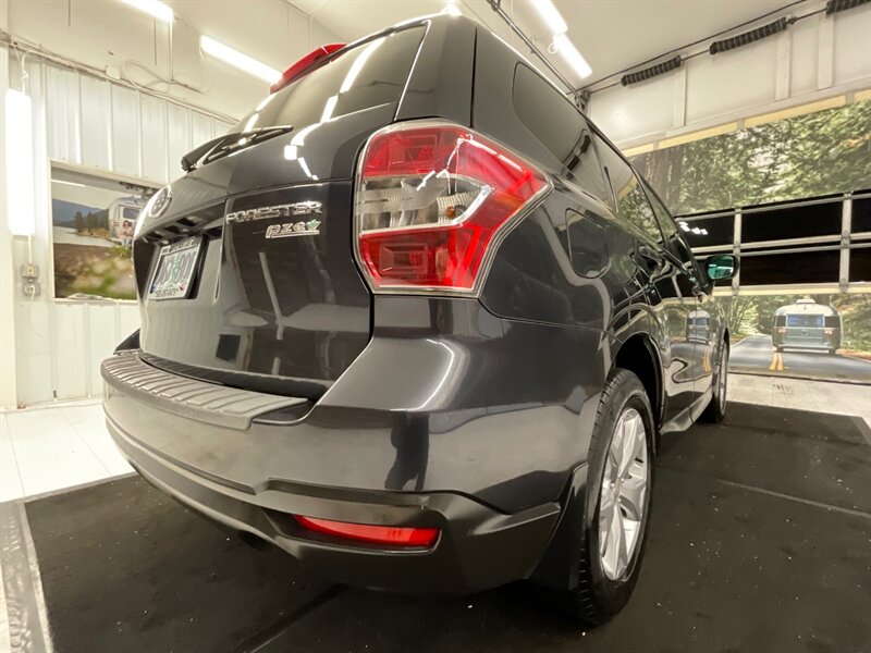 2014 Subaru Forester 2.5i Premium AWD / Heated seats / backup Cam /  / Panoramic Sunroof / LOCAL OREGON CAR / RUST FREE / SHARP & CLEAN / 93,000 MILES - Photo 27 - Gladstone, OR 97027