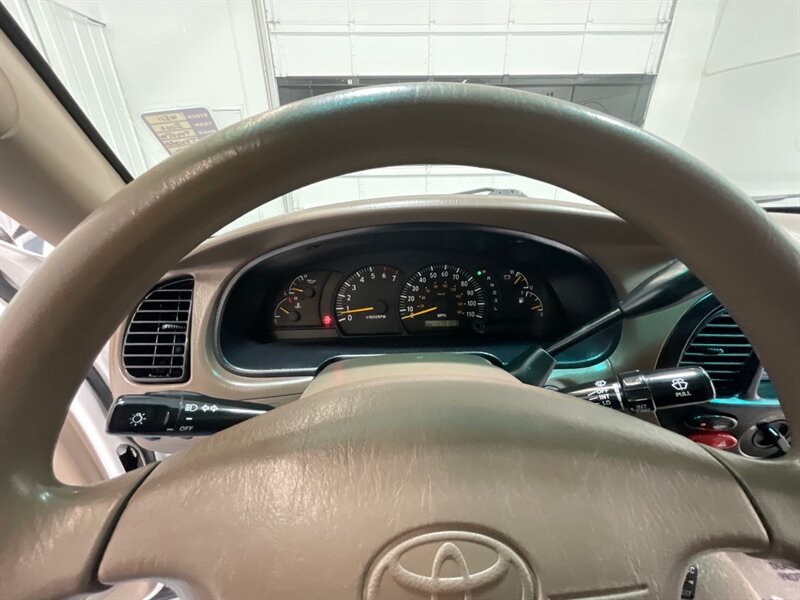 2000 Toyota Tundra SR5 Extended Cab 4X4 / 4.7L V8 / NEW TIRES LIFTED / ZERO RUST - Photo 39 - Gladstone, OR 97027