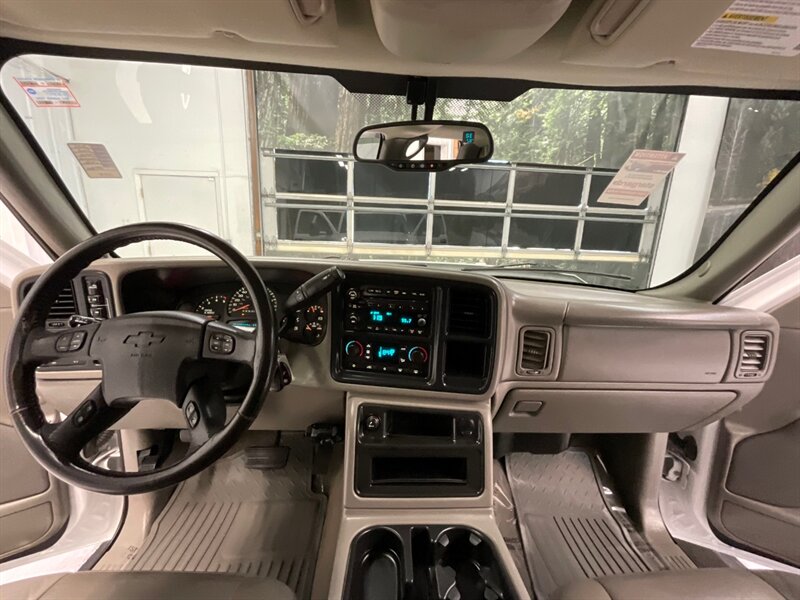 2006 Chevrolet Silverado 2500 LT Crew Cab 4X4 / 6.6L DIESEL /ALLISON / LBZ MOTOR  / 1-OWNER LOCAL / 119K MILES - Photo 51 - Gladstone, OR 97027