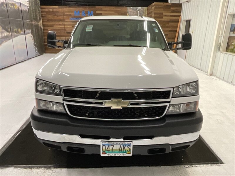 2006 Chevrolet Silverado 2500 LT Crew Cab 4X4 / 6.6L DIESEL /ALLISON / LBZ MOTOR  / 1-OWNER LOCAL / 119K MILES - Photo 5 - Gladstone, OR 97027